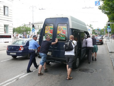 tolkaem.JPG