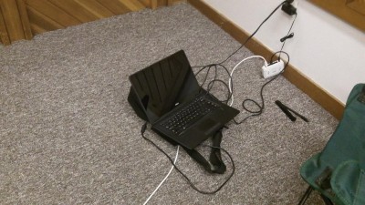 CornerOfficeCable_01.jpg