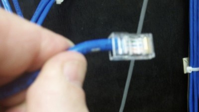CornerOfficeCable_08.jpg