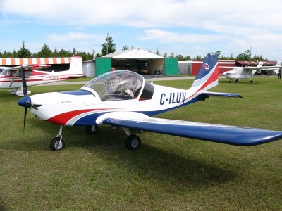 evektor_sportstar_c-iluv_01.jpg