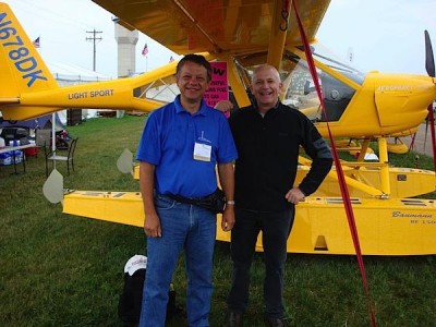 Yuriy Yakovlyev & Rob Hatswell at Oshkosh 2011.jpg