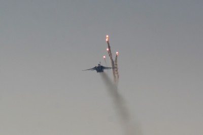 Su24_flares1_1100.jpg