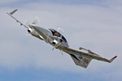 DA42_AirPlane.jpg